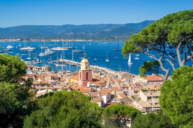 Transport taxi conventionné Marseille pour patient en rémission de cancer du poumon